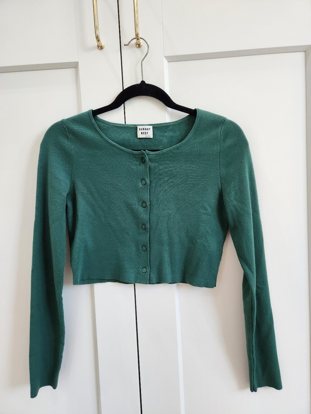 Aritzia Sunday Best  Izzy Cardigan Green Cropped Button-Up Cardigan
